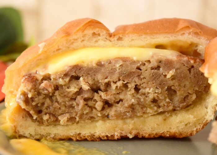 半分に割ってみました。